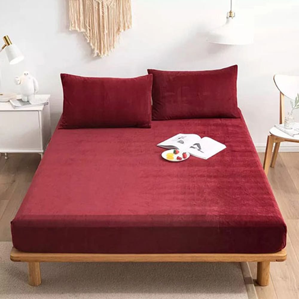 VELVET BEDSHEETS The Fashion House